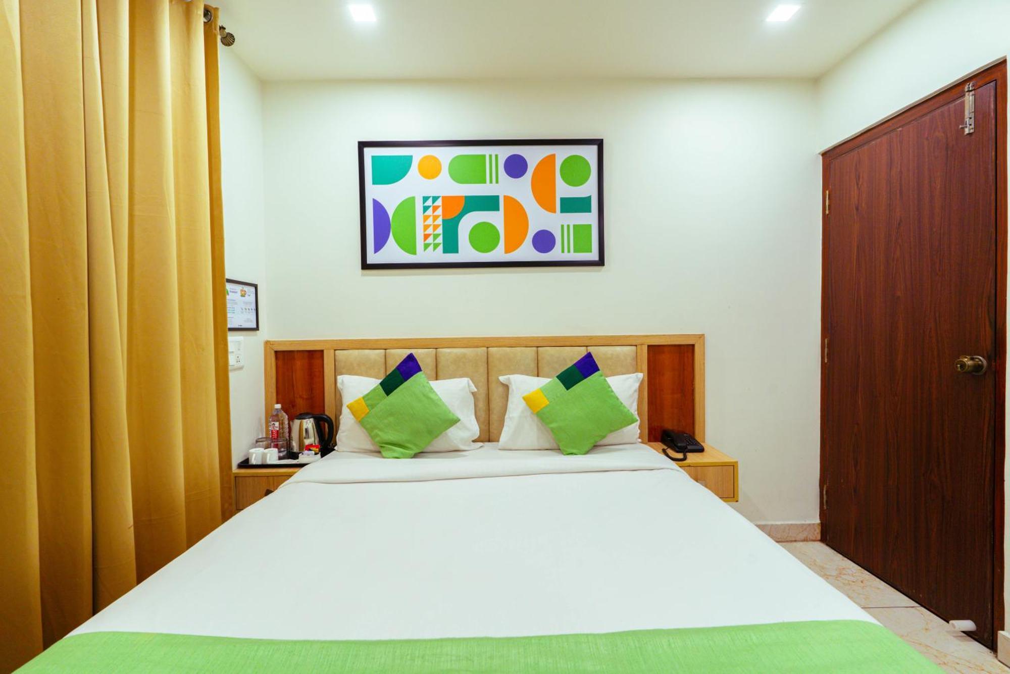 Treebo Elmas Grand Hotell Bangalore Exteriör bild
