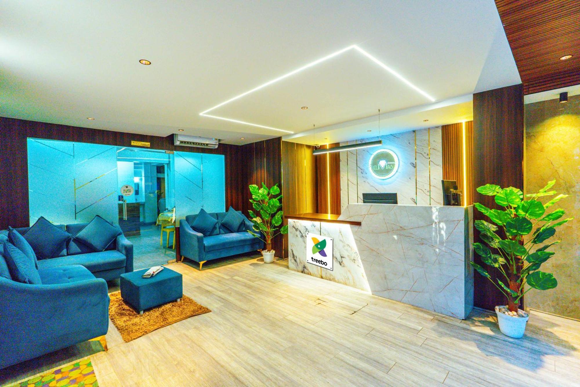 Treebo Elmas Grand Hotell Bangalore Exteriör bild