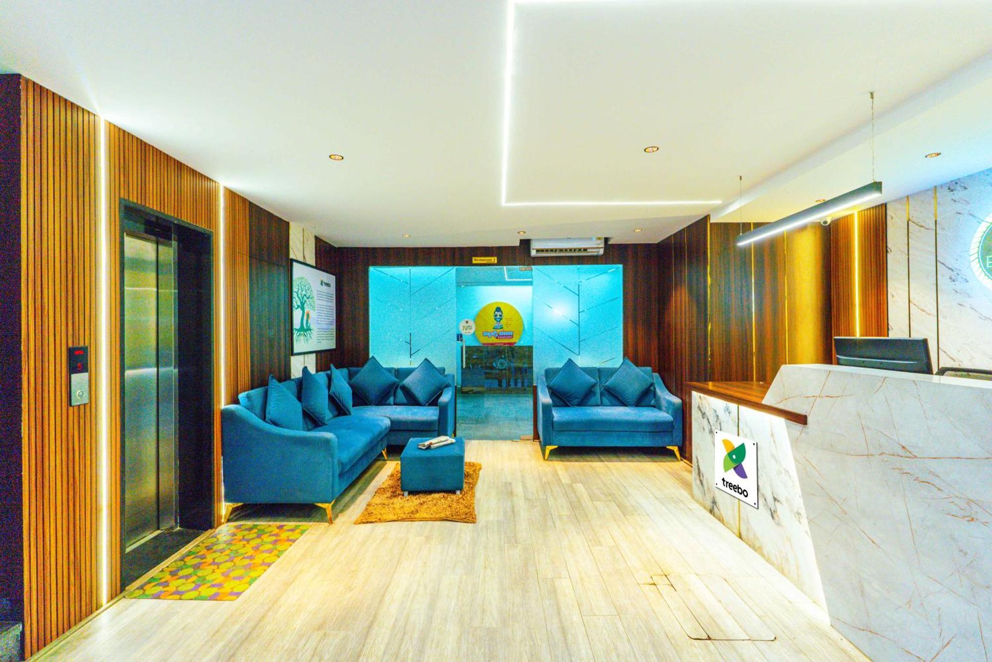 Treebo Elmas Grand Hotell Bangalore Exteriör bild